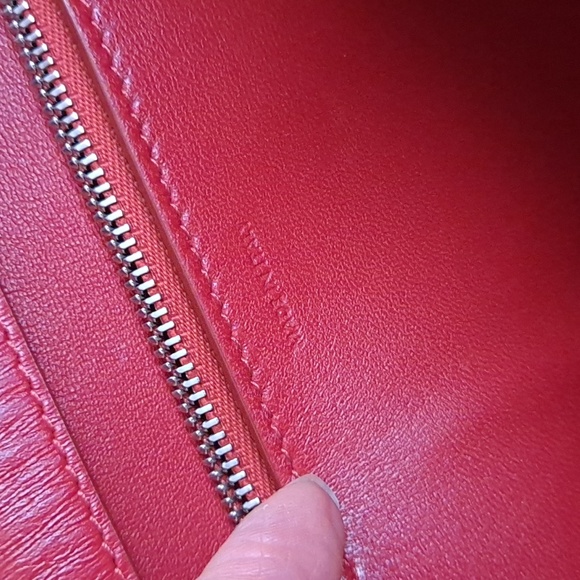 Authentic Celine Classic Box bag - Picture 9 of 16